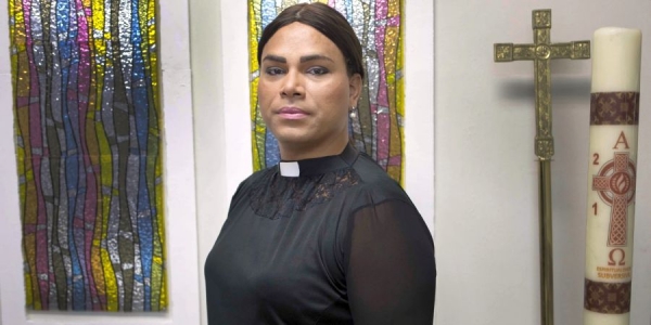 Alexya Salvador será primeira reverenda trans da América Latina. 