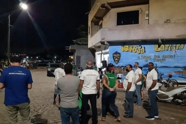 Polícia Militar encerrou culto sem notificar quantidade de pessoas em Salvador. (Foto: Reprodução)